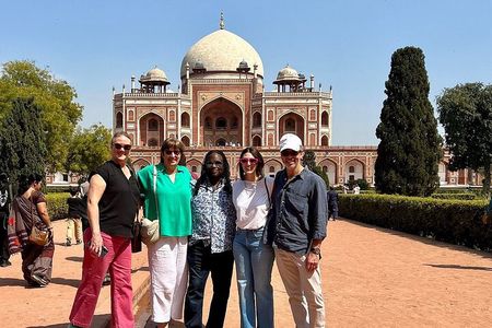 Old & New Delhi Private Tour - Half or Full Day (Excellent Badge)