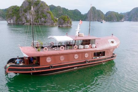 2 Days 1 Night Lan Ha, Ha Long Bay Tour With Licensed Guide