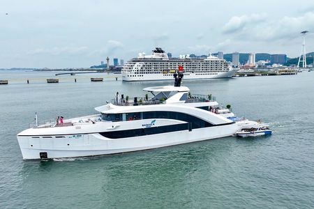 Day Trip - Luxury Experience in Ha Long Bay by Saquila Yacht