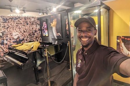 Stone Town Hidden History and Exclusive Private Walking Tour