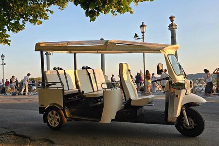Exclusive Private Tuk Tuk Tour Of Rome-Highlights and Hidden Gems