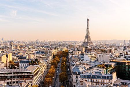 Paris by Rail with Sightseeing Bus and River Seine Lunch Cruise