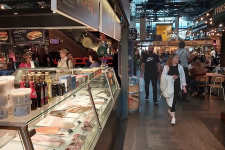3 Hours Walking Tour for Great Food in Oslo