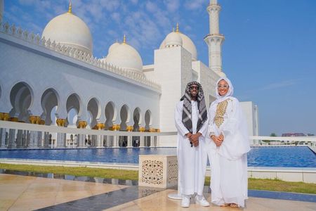 Full Day Abu Dhabi City Sightseeing Tour from Dubai with Guide