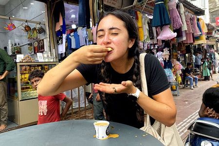 Old Delhi Food-Spice Market-Temples Tour Soon Featured on NETFLIX