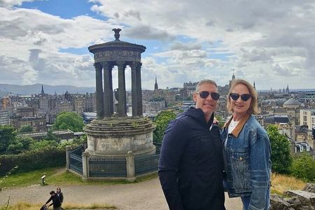 Glasgow: Privately Guided Day Tour of Edinburgh in Luxury Minivan
