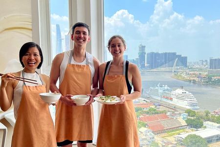Top Home Cooking Class with a River View AC Kitchen