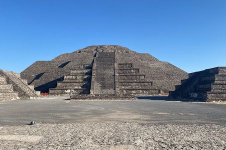 4 hours guided tour on Teotihuacan