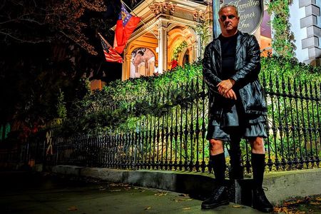 GUY IN THE KILT Savannah Ghost Tours & Pub Crawls