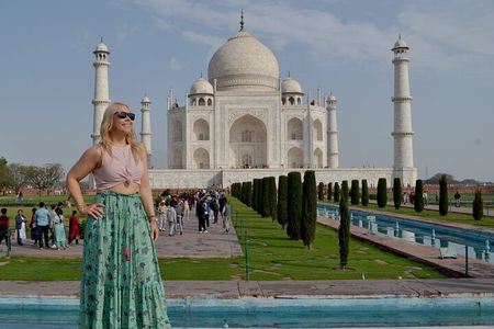 2 Day Agra tour with Cultural show