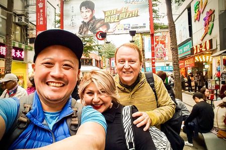 Seoul Highlights & Hidden Gems Tours by Locals: Private + Custom