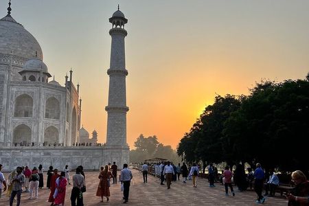 Early Morning Agra Tour