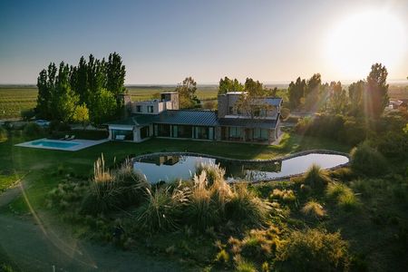 3-Day Mendoza Enchanted Vine Retreat With Optional Airfare
