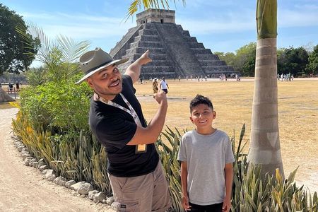 Private Tour: Chichen Itza, Cenote Oxman and Lunch in Valladolid