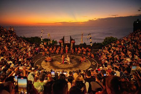 Kecak Fire Dance and Uluwatu Temple Sunset Tour