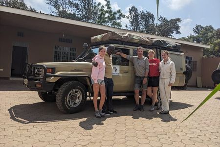 4 Days Private Arusha National Park, Serengeti, Ngorongoro Tour