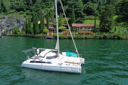 Tour 4h. in Catamaran on Lake Como - Best Boat Hire & Cruise
