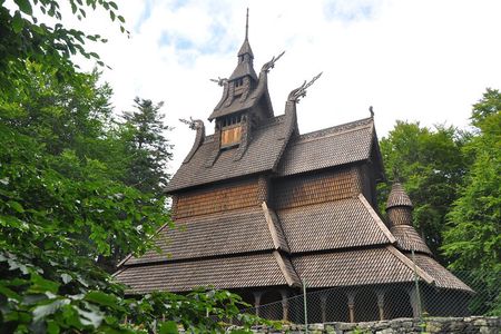 Guided Car Tour Old Bergen Museum and Fantoft, Stavechurch