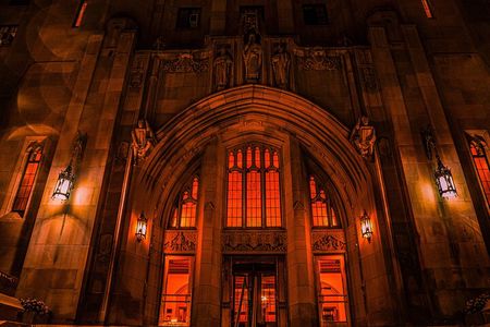 Macabre, Murder, & Mayhem in Motor City : Detroit Ghost Tour
