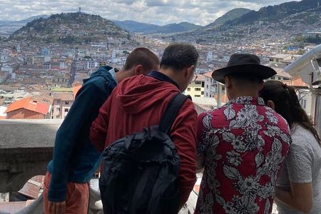 Quito Old Town, tour Cacao taste included!
