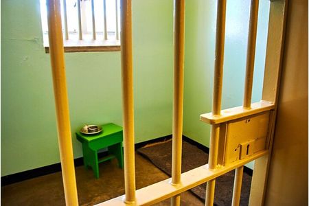 Ferry Tour to Robben Island Museum with One Way Hotel Transfer 