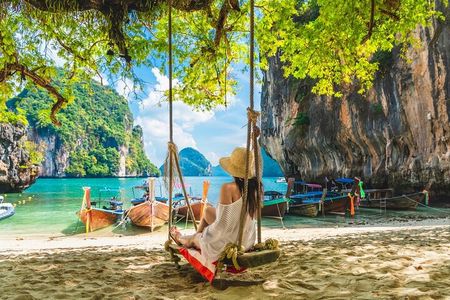Krabi Hong Island Tour by Speedboat: Lagoon & Viewpoint