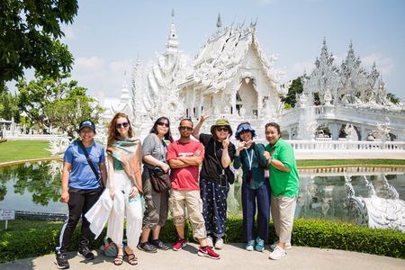 Chiang Mai Chiang Rai Temples Tour with Premium Transfer