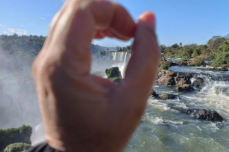 Beyond Iguassu Falls, visit Iguassu Falls with the best company 
