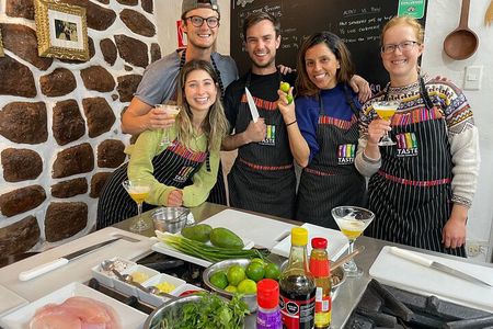 San Pedro Market Tour with Peruvian Cooking Class