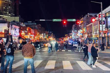 Private Nashville Tour - up to 7 passengers