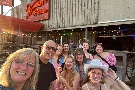 Private SUV Nashville Tour - up to 7 passengers