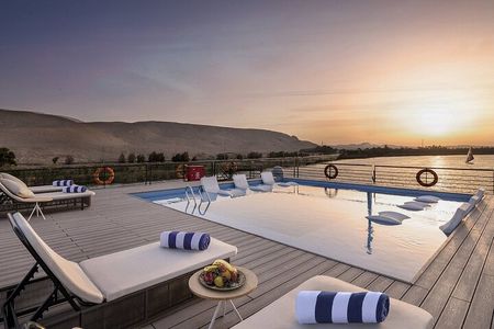 5 Days Private Luxury Guided Nile Cruise Tour from Luxor to Aswan