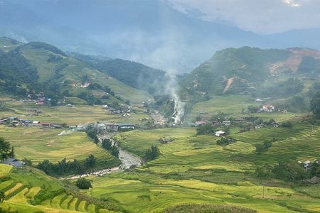 Visit Villages in Sapa and Hot Spring with easy riders full day