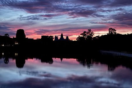 Angkor Wat Sunrise & Temple Highlights With Photography