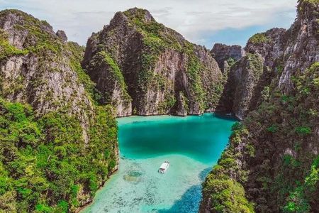 Phi Phi, Maya, and Bamboo Island Speedboat Tour from Krabi