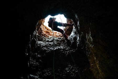 TOUR THE UNDERGROUND WITH NO EXPERIENCE REQUIRED Abseil tour