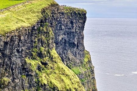 Dublin To Cliffs Of Moher Private Sightseeing Tour