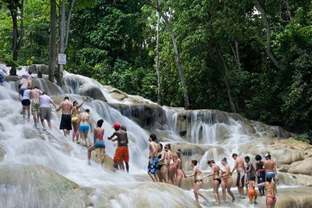  Ultimate Dunn's River Falls hike and swim and Natural wonder