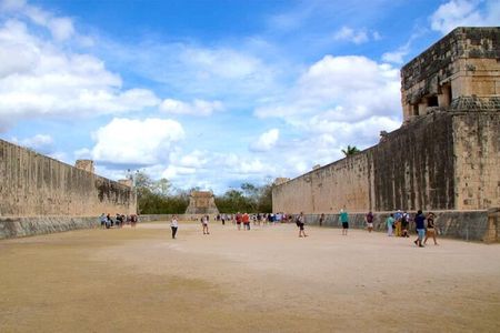 Prívate Chichen Maya Nature Tour