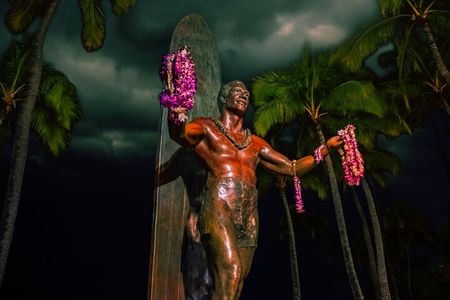 Waikiki Torches and Terrors: Guided Haunted Island Ghost Tour
