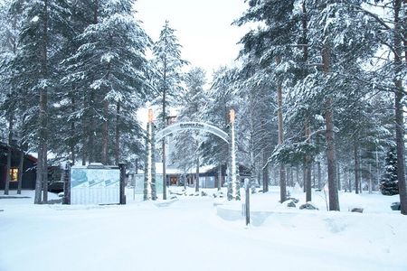 Ranua Zoo- Guided day tour from Rovaniemi 