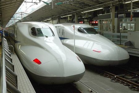 No Emission Car and Bullet Train Kyoto Shore Excursion from Kobe