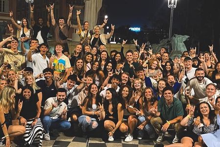 Nice:Pub Crawl with 6 Free Shots and VIP Bars&Club Access