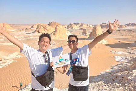 Private 4 Days White Desert and Bahariya Oasis Tour