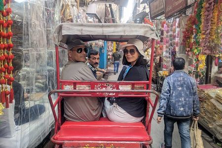 Epic Private Tour of Delhi with Premium Guide & Car