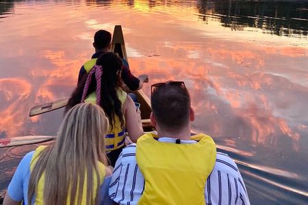 Sunset Canoe Tour of the Toronto Islands