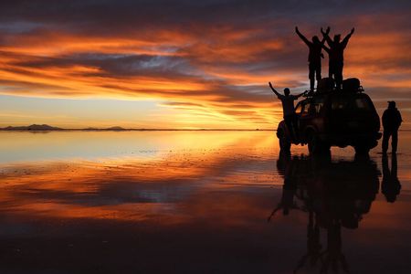 Uyuni Salt flat 2 day+sunset at Salt Water Region + Mirror effect