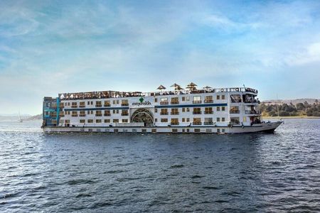 5 Day 4 nights Nile Cruise from Luxor To Aswan With Private Tours