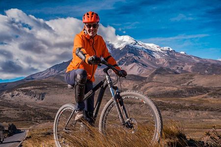 Bike tour of the highest volcano in Ecuador: Chimborazo