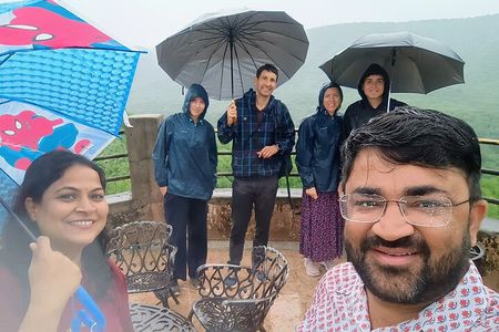 Guided City Tour + Cooking Class & Dinner